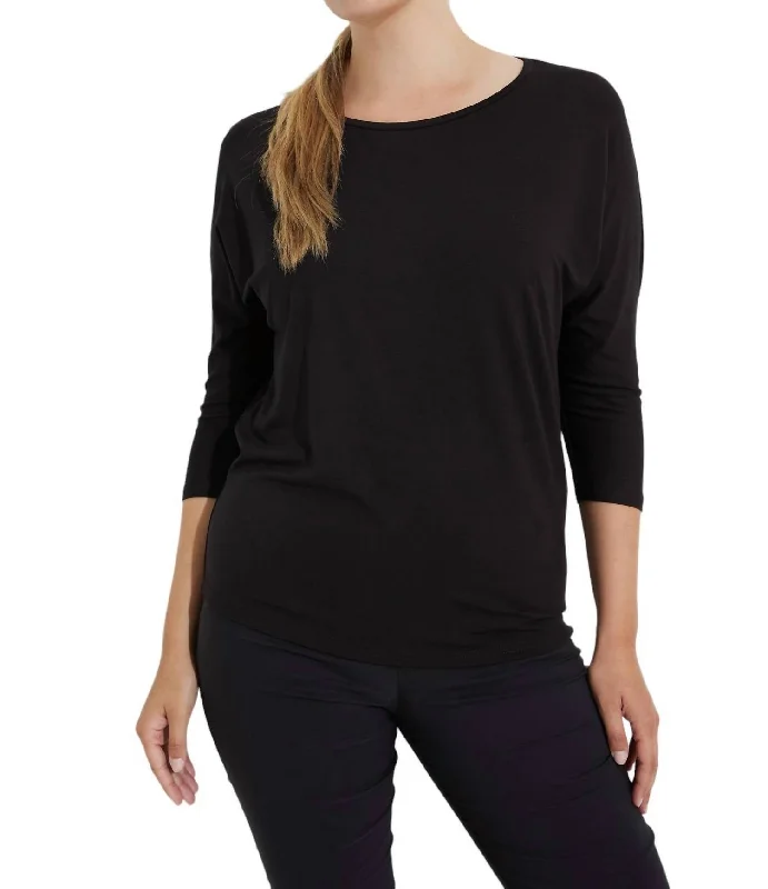 Rounded Neck Top In Black