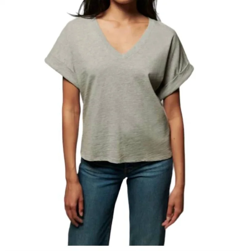 Stevie Cuffed V Neck Tee In Heather Grey