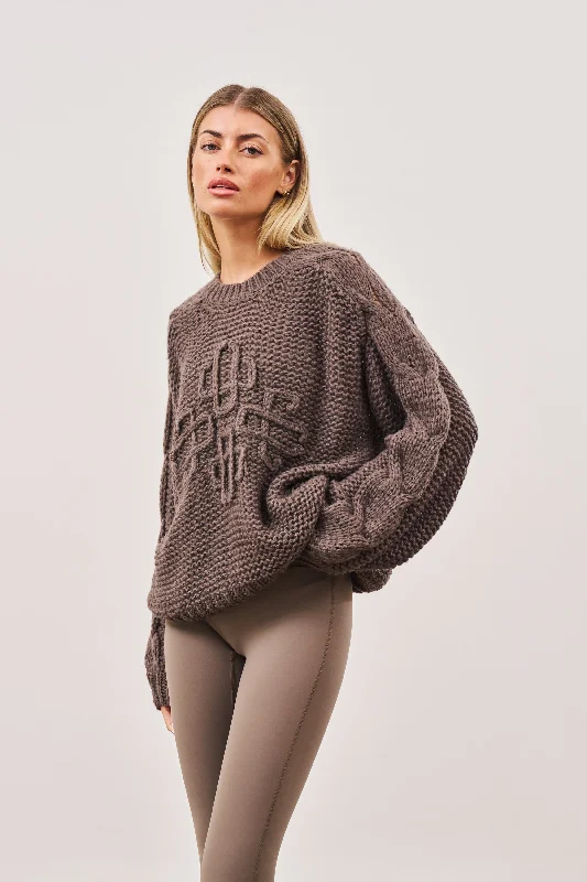 EMBLEM OVERSIZED KNIT JUMPER - COCOA