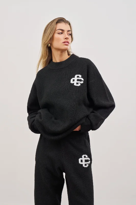 FLUFFY KNIT EMBLEM CREW - BLACK