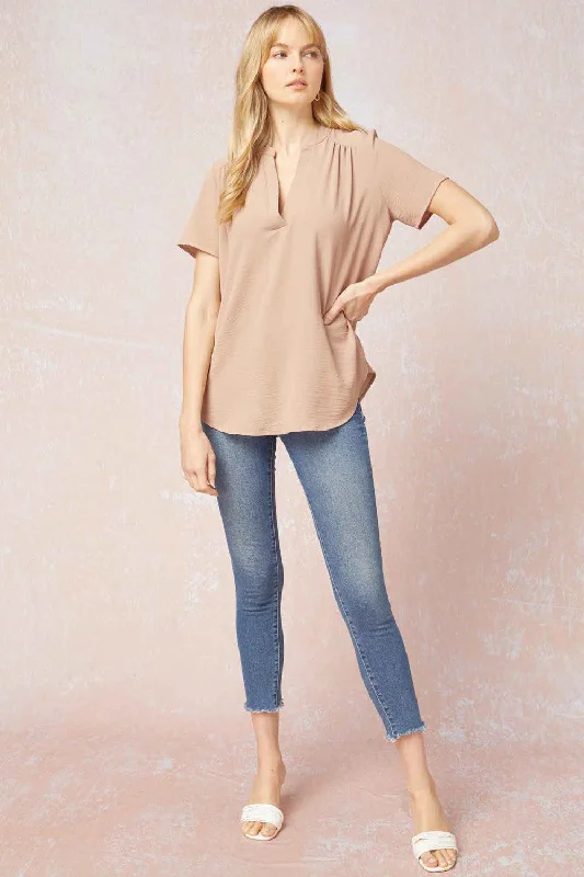 Classic & Chic Top, Latte