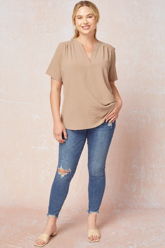 Classic & Chic Top, Latte